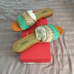 NIB Vaneli slide shoes